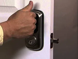 Lock Locksmith Tech Galena, OH 740-212-2064 - 24-7-locksmith-key-service